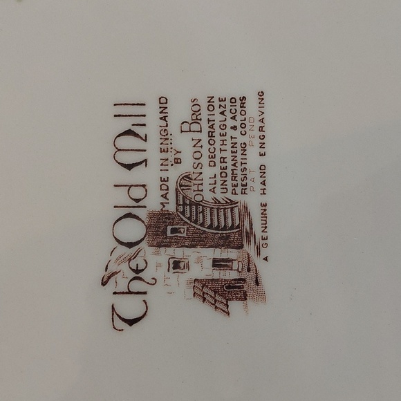 Johnson Bros The Old Mill Oval Serving Platter Plate Hand Painted Glossy Finish - Picture 2 of 7